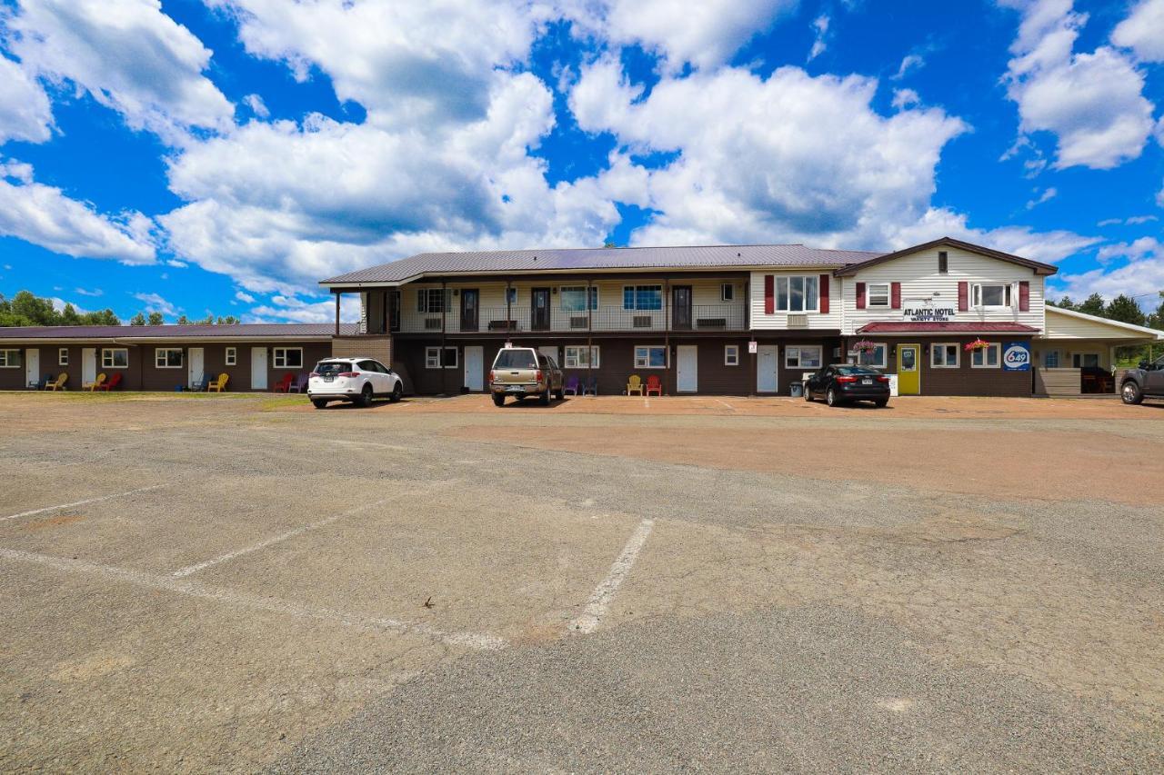 Atlantic Motel Berrys Mills Экстерьер фото