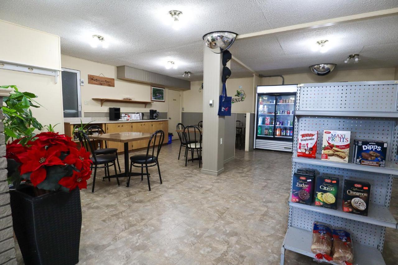 Atlantic Motel Berrys Mills Экстерьер фото